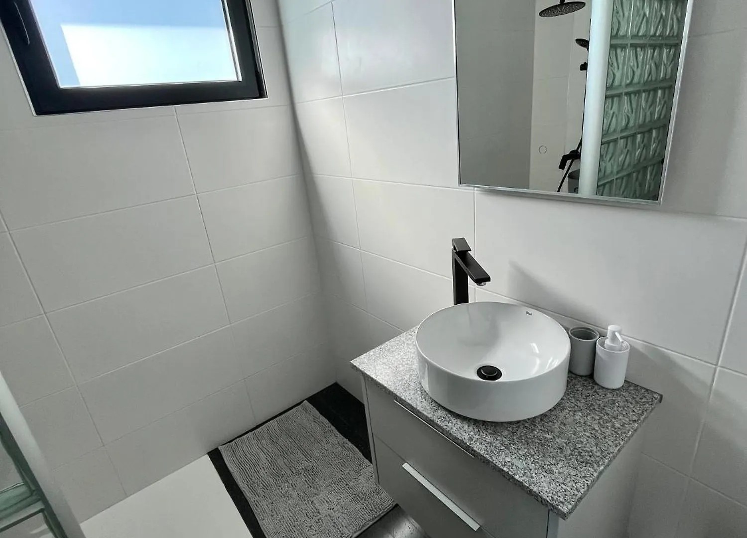 Appartamento Scirocco Suites Madeira - Ocean View Água de Pena Portogallo